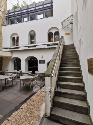 Ufficio in commerciale in Piazza della Parrocchia 28