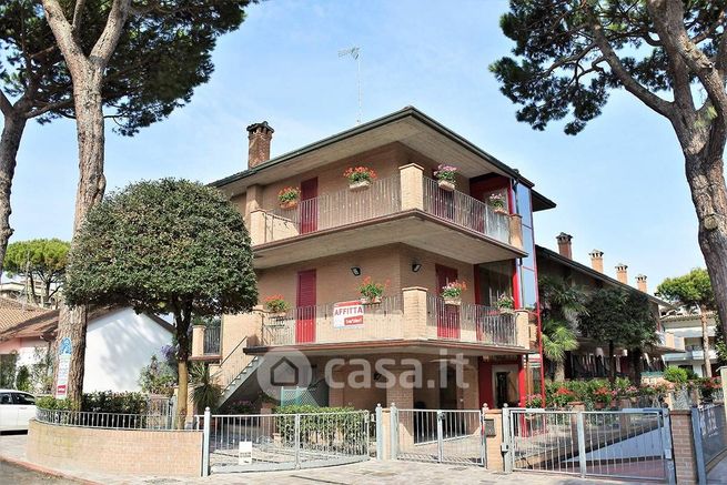 Appartamento in residenziale in Viale T. Pignocchi 5