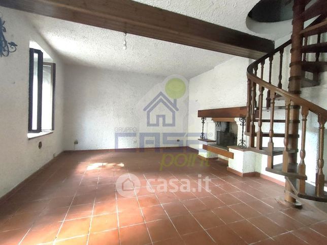Casa indipendente in residenziale in Via Felice Cavallotti