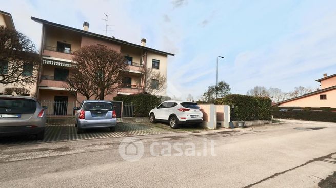 Appartamento in residenziale in Via Fabrizio de AndrÃ©