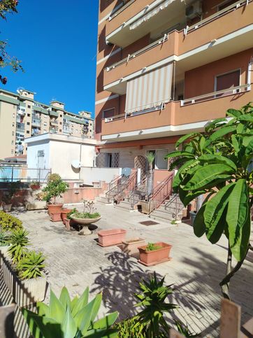 Appartamento in residenziale in Via Trapani Pescia 61