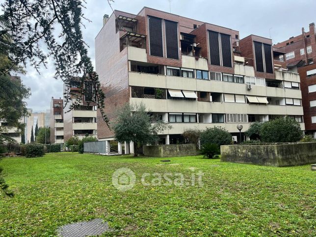 Appartamento in residenziale in Viale Londra