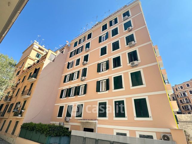 Appartamento in residenziale in Via Siponto 3