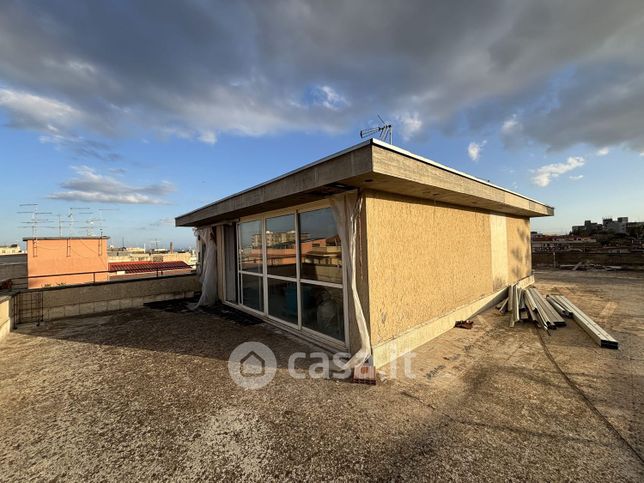 Attico/mansarda in residenziale in Via Fratelli Cairoli
