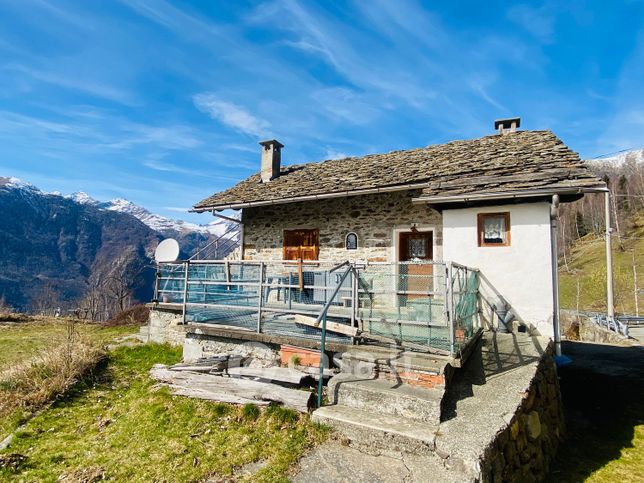 Casa indipendente in residenziale in Località goy