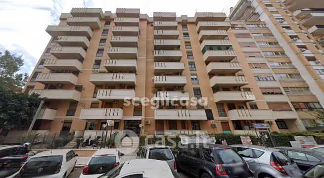 Appartamento in residenziale in Via dei Nebrodi 72