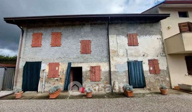 Villetta a schiera in residenziale in Via Conciliazione 42