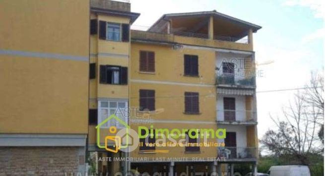 Appartamento in residenziale in Via degli Ammannati 5