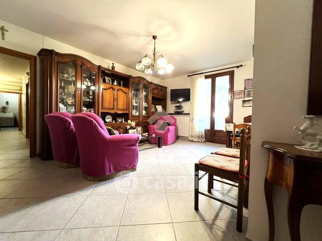 Appartamento in residenziale in Via Luigi Longo 49