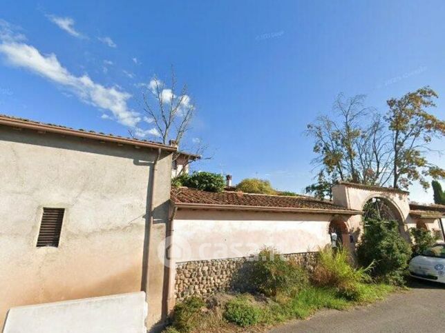 Appartamento in residenziale in Via Santellone 45