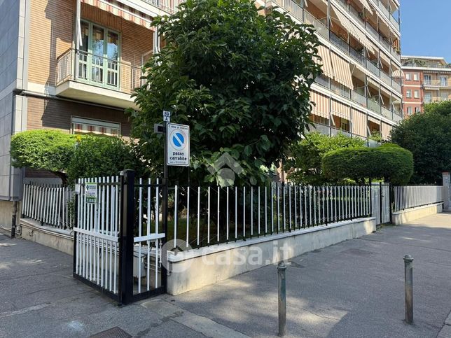 Box/posto auto in residenziale in 