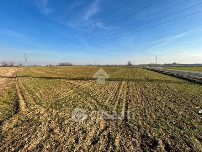 Terreno agricolo in commerciale in Via Leonardo da Vinci