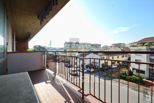 Appartamento in residenziale in Via di Calenzano 78