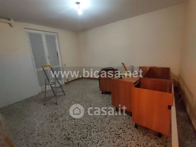 Appartamento in residenziale in Via Lodovico Agostini