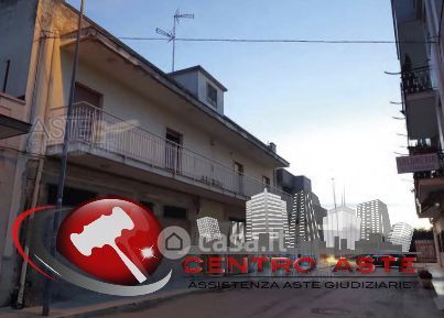 Appartamento in residenziale in Via Caprera