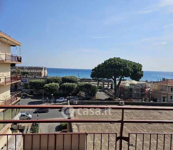 Appartamento in residenziale in Via della Cornice