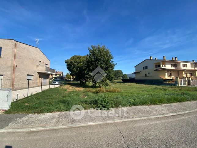 Terreno edificabile in residenziale in Via Alessandro Fiumi