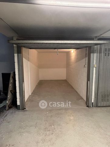 Box/posto auto in residenziale in Via San Martino 2