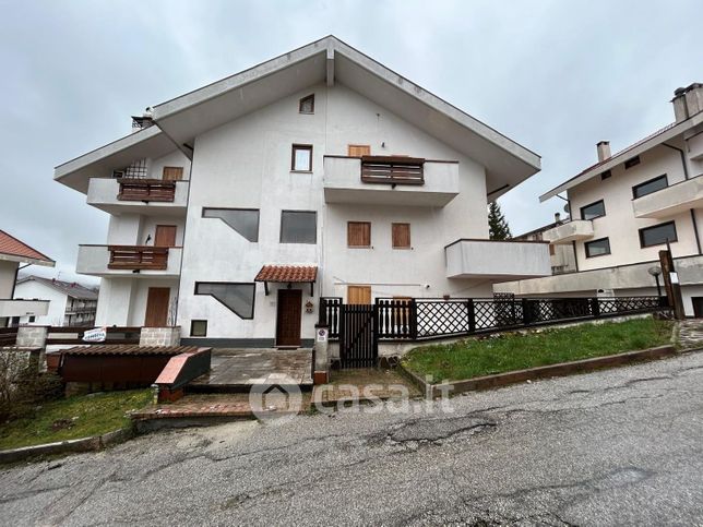 Appartamento in residenziale in Via del Ceraso 51 G