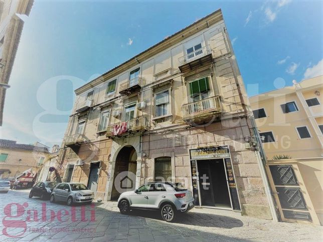 Appartamento in residenziale in Via Melorio 9
