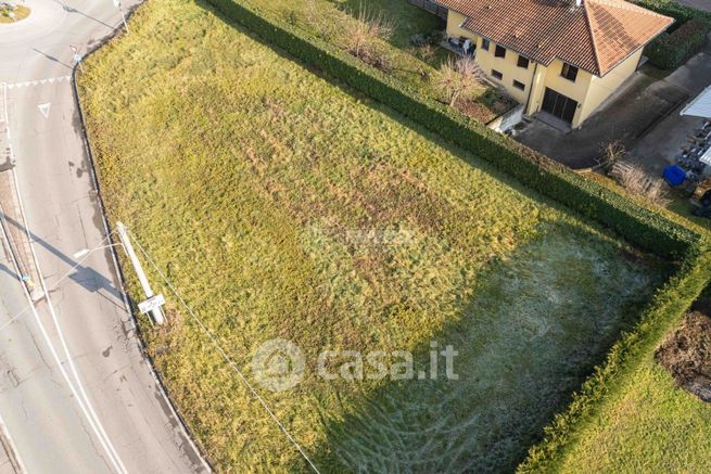 Terreno edificabile in residenziale in Via Risorgimento