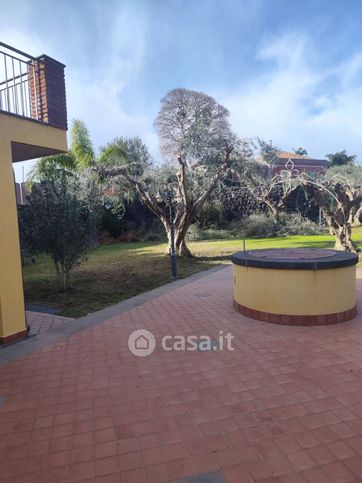 Villa in residenziale in Via Canale Torto 213