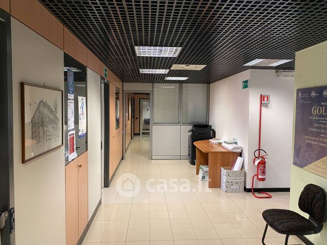 Ufficio in commerciale in Corso Crimea