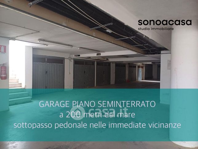 Box/posto auto in residenziale in Via Corfù