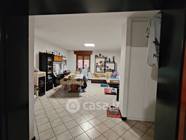 Appartamento in residenziale in Via delle Rose