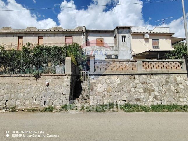 Casa indipendente in residenziale in Via Beato Liccio