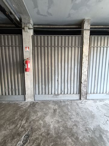 Garage/posto auto in residenziale in Via tonale