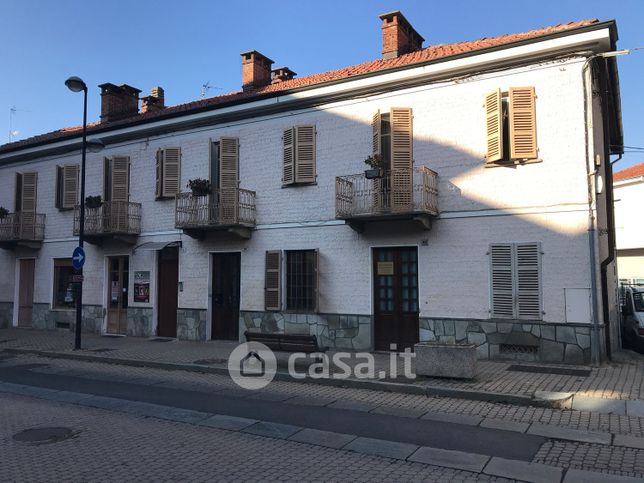 Ufficio in commerciale in Via Roma 34