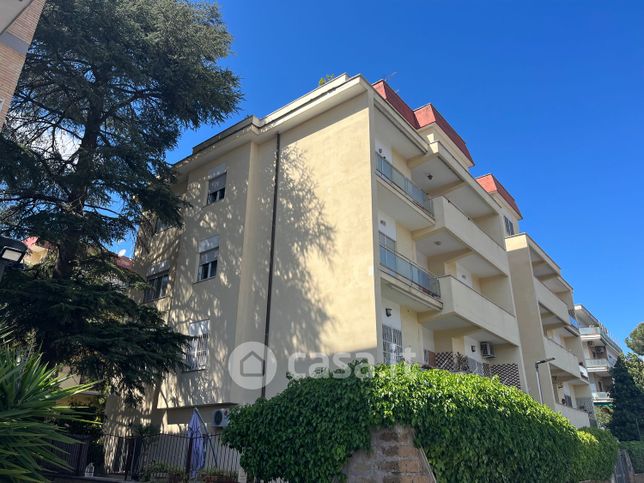 Appartamento in residenziale in Via della Pineta Sacchetti