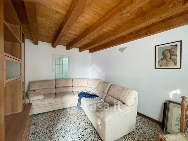 Casa bi/trifamiliare in residenziale in Via dei Mille