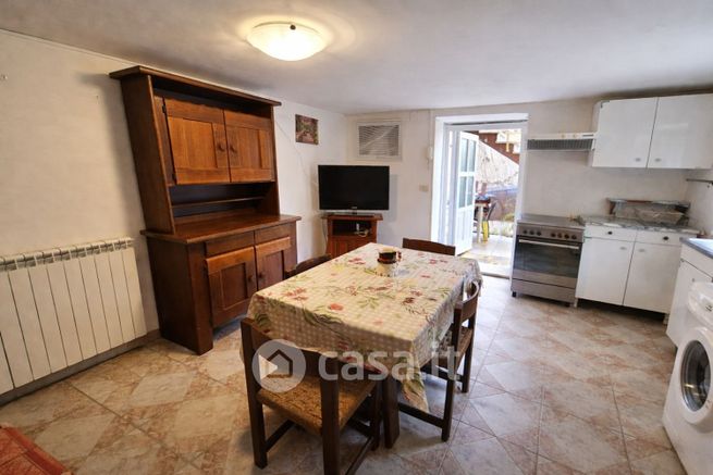 Appartamento in residenziale in Via della Scafa