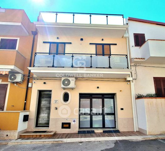 Villa in residenziale in Via A. Sigona 15