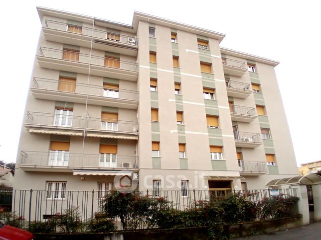 Appartamento in residenziale in Via L. Vandone 6