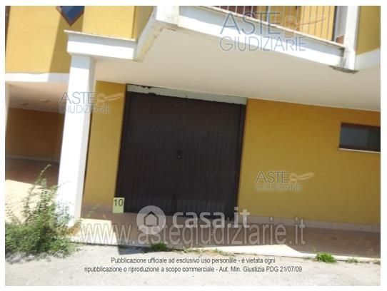 Box/posto auto in residenziale in Via Nicola Bobadilla 7 /C