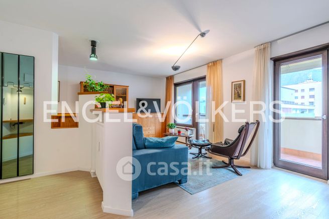 Appartamento in residenziale in Viale Europa