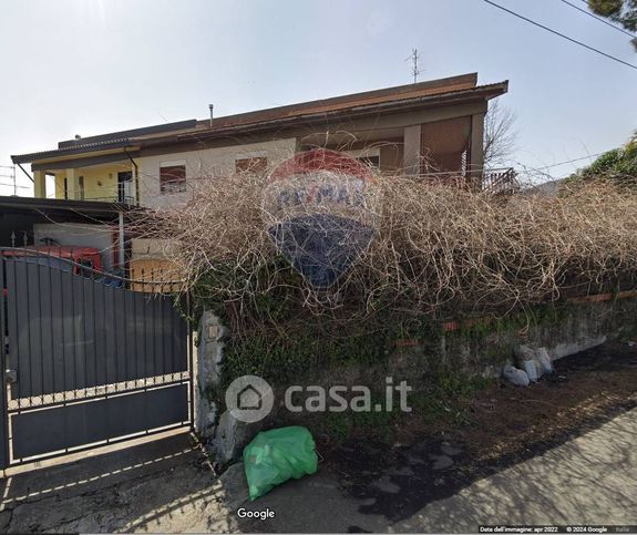 Appartamento in residenziale in Via Zafferana Milo 61