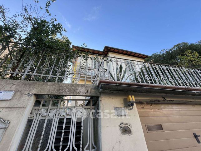 Villa in residenziale in 