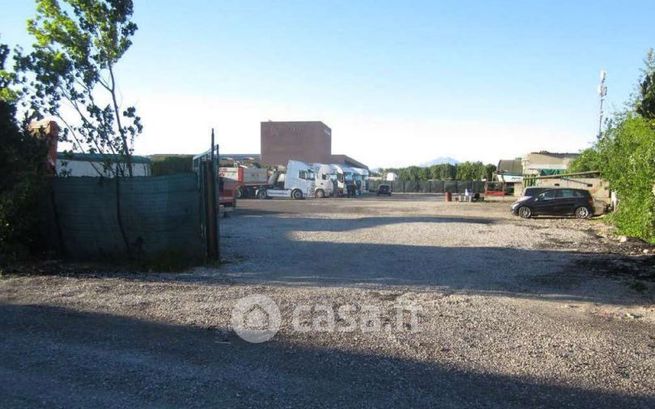 Terreno agricolo in commerciale in Via Fiorbellina