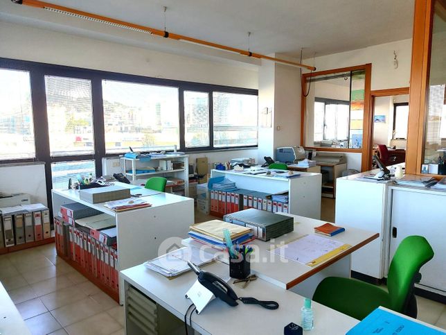 Ufficio in commerciale in Via Gerardo Dottori 90
