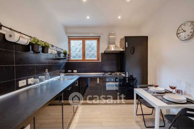 Appartamento in residenziale in Via Gian Giacomo Porro