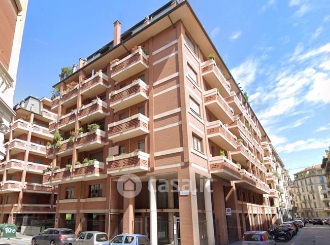 Appartamento in residenziale in Via Giacinto Collegno 40