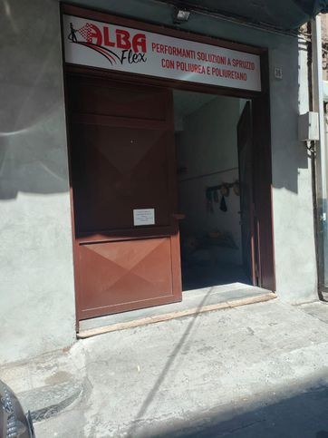 Garage/posto auto in residenziale in Via Firenze 36