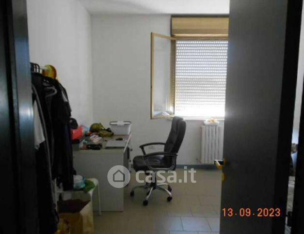 Ufficio in commerciale in Via Camillo Benso Cavour 14