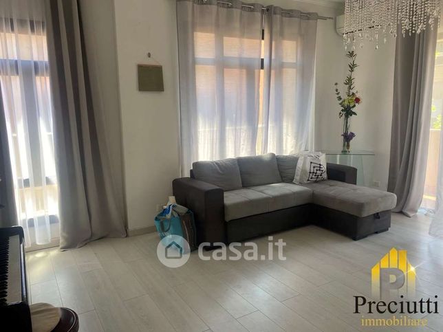 Appartamento in residenziale in Via Duca degli Abruzzi 12