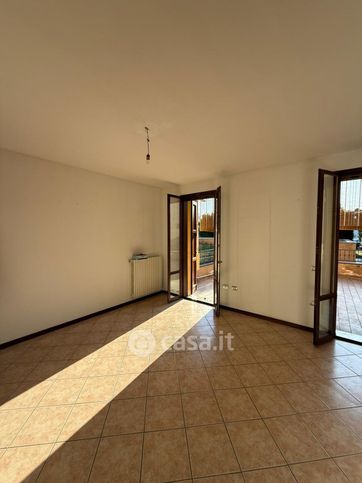 Appartamento in residenziale in Via degli Estensi