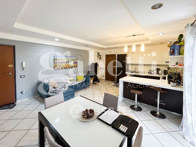 Appartamento in residenziale in Via Grotta dell'Olmo 42 a